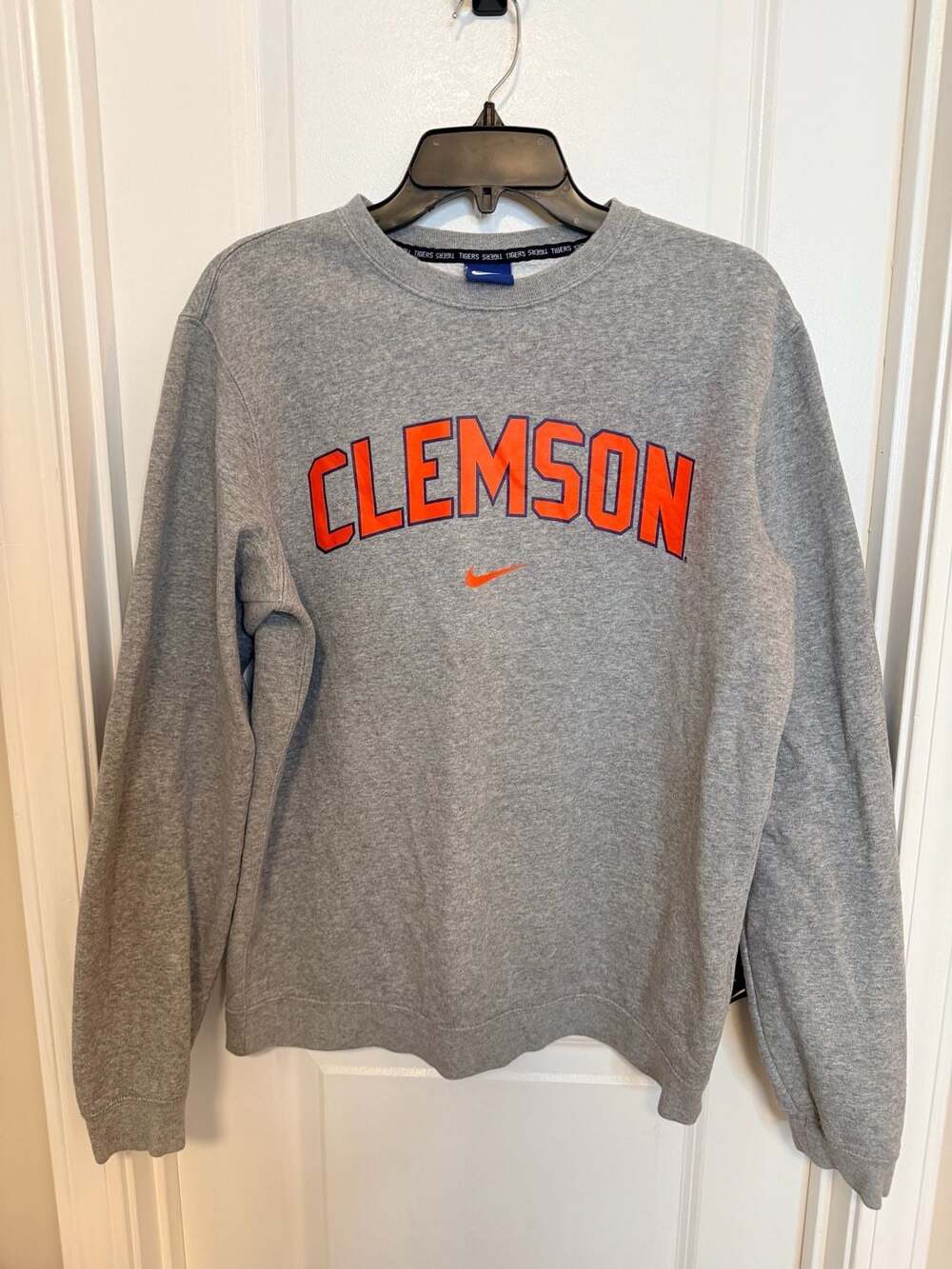 Nike Clemson Sweatshirt Size M Grey College Crewneck